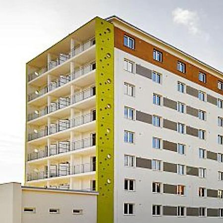Moderny Apartman S Parkovanim Bratislava Esterno foto
