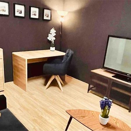 Moderny Apartman S Parkovanim Bratislava Esterno foto